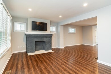 874 Carpenter St, Columbus, OH 43206 - photo 3