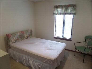 12534 W 77th St, Shawnee, KS 66216 - photo 2
