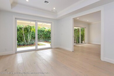 225 Everglade #9 - MLS-2