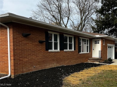 10356 Broadview Rd, Broadview Heights, OH 44147 - photo 2