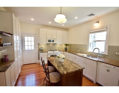 16 Greenleaf Ave, Medford, MA 02155 - photo 7