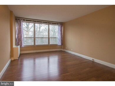 Green Hill Condominiums unit EE923, Wynnewood, PA 19096 - photo 6