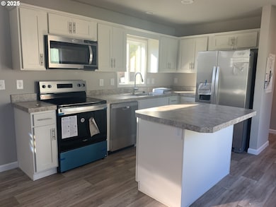 69127 Wildwood Rd unit 42, North Bend, OR 97459 - photo 2