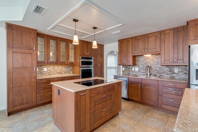 1349 N Lakeshore Dr, Chandler, AZ 85226 - photo 4