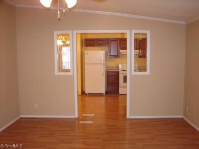 381 Oak View Ln, Asheboro, NC 27205 - photo 4