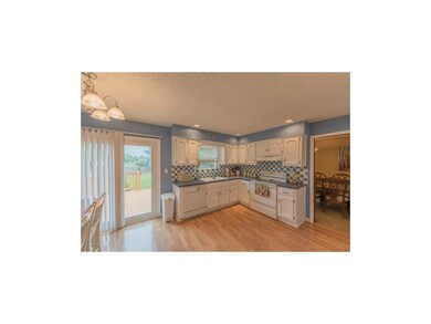 Beautifully updated kitchen