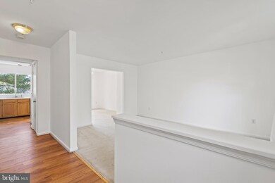 22 Cottage Field Ct, Germantown, MD 20874 - photo 6