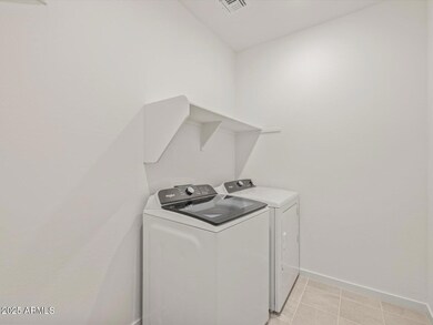 2446 E Fortana Dr, San Tan Valley, AZ 85143 - photo 7