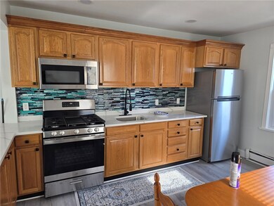 59 Court St, Bristol, RI 02809 - photo 2