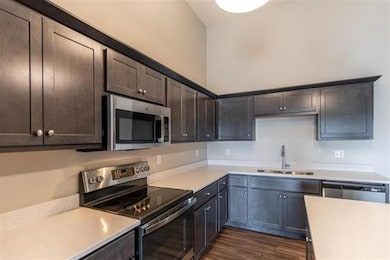 2871 Spring Rose Cir unit 103, Coralville, IA 52241 - photo 4