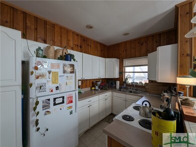 836 E Henry St unit B, Savannah, GA 31401 - photo 7