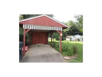 906 Sycamore Dr, Jeffersonville, IN 47130 - photo 5