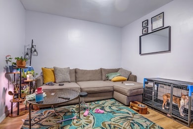 135 W 15th St, Bayonne, NJ 07002 - photo 4