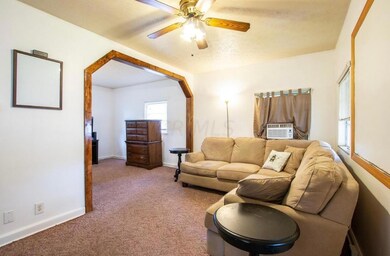 859 Pierce Ave, Columbus, OH 43213 - photo 5