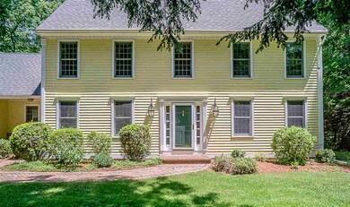 66 Pheasant Ln, Hampstead, NH 03841 - photo 3