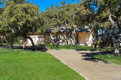 10811 Hunters Way, Helotes, TX 78023 - photo 2