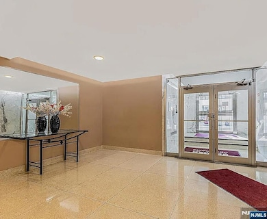 525 W 236 St unit 6A, Other Areas, NY OTHER - photo 4