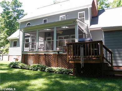 Porch - Screened Porch with Lattice Underneath,Dec