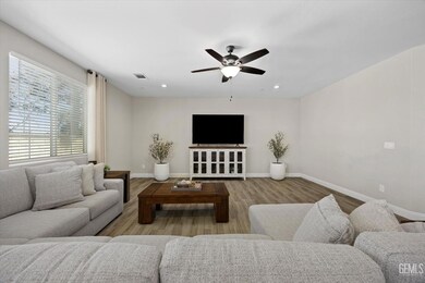 5503 Giverny Way, Bakersfield, CA 93306 - photo 4