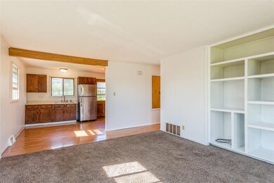 1511 13th Ave SW, Cedar Rapids, IA 52404 - photo 5