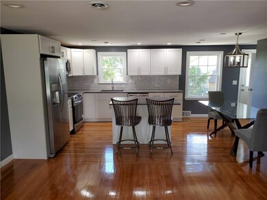 39 Everbloom Dr, Cranston, RI 02920 - photo 3