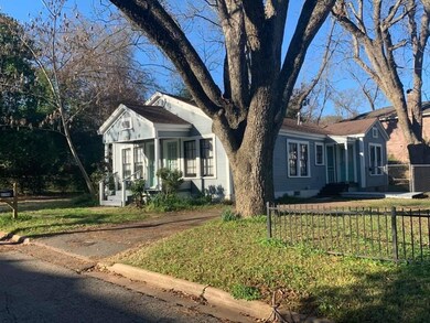 619 Price St, Nacogdoches, TX 75961 - photo 2