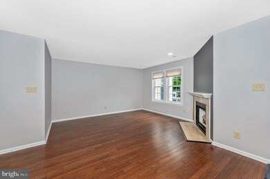 12948A Grays Pointe Rd unit 12948A, Fairfax, VA 22033 - photo 6