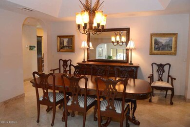 Formal Dining