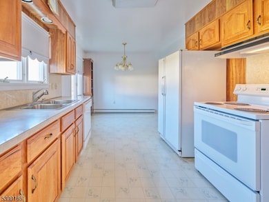 999 Wilbur Ave, Phillipsburg, NJ 08865 - photo 6