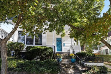 34 Blodgett Ave, Pawtucket, RI 02860 - photo 3