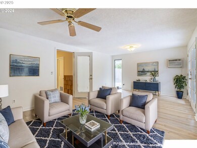 18572 Longfellow Ave, Lake Oswego, OR 97035 - photo 7