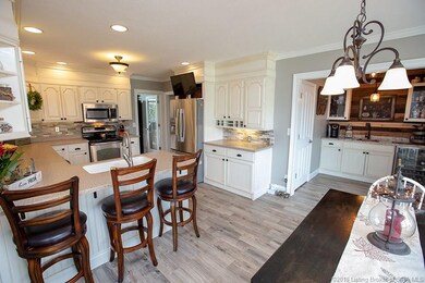 6042 Springcrest Dr, Georgetown, IN 47122 - photo 2