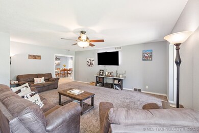 1504 E Comanche Ave, McAlester, OK 74501 - photo 7