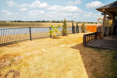 2331 Crescent Water, Rosenberg, TX 77471 - photo 7