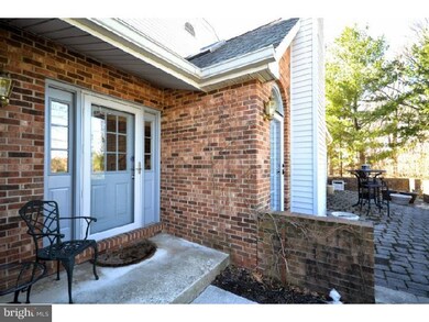 9316 Eagleview Dr, Lafayette Hill, PA 19444 - photo 3