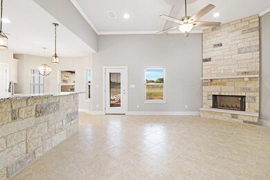 116 Parlin Ln, Fredericksburg, TX 78624 - photo 3