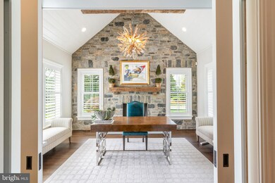 14 Valley View Rd, Philadelphia, PA 19118 - photo 6