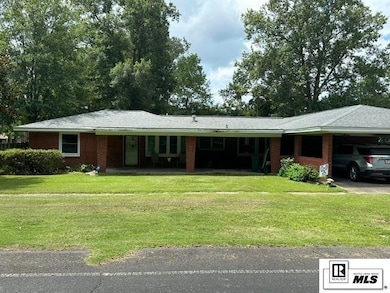 607 Marietta St, Oak Grove, LA 71263 - photo 2