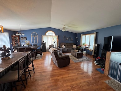 1420 4th St SW, Wadena, MN 56482 - photo 7