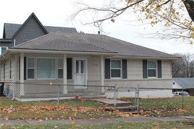 5114 Smart Ave, Kansas City, MO 64124 - photo 2