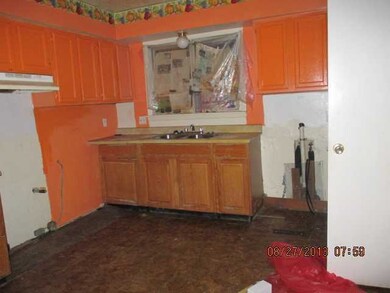 4679 Dundee Ave, Columbus, OH 43227 - photo 5