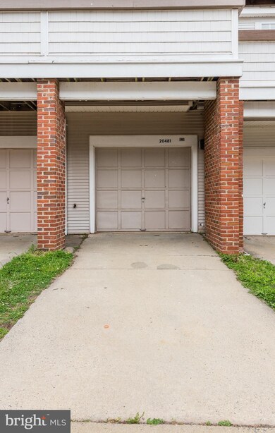 20481 Cool Fern Square, Ashburn, VA 20147 - photo 3