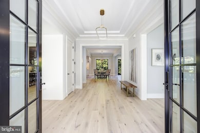 8020 Georgetown Pike, McLean, VA 22102 - photo 5