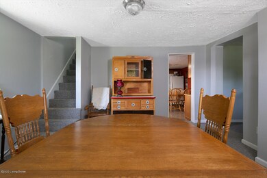 959 Houghlin Rd, Bloomfield, KY 40008 - photo 4