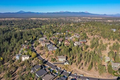 1746 SW Troon Ave, Bend, OR 97702 - photo 4