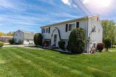 8 Little John Ln, West Warwick, RI 02893 - photo 2