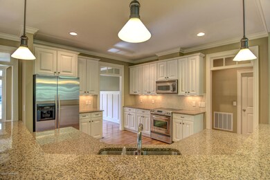 8866 New Forest Dr Wilmington-large-007-