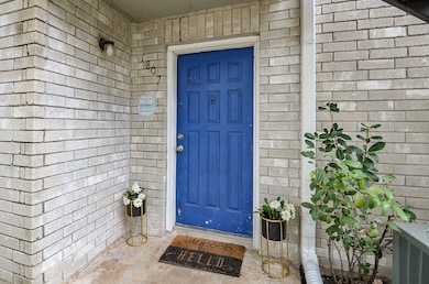 9700 Leawood Blvd unit 1807, Houston, TX 77099 - photo 3