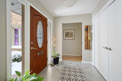 1872 Somerset Ln unit 43, Northbrook, IL 60062 - photo 3