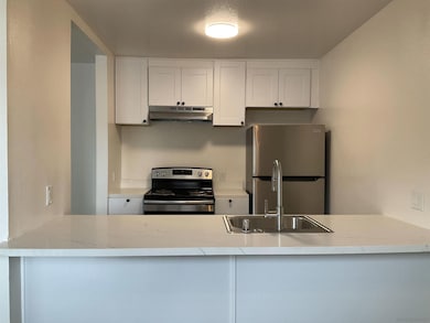 6902 Mission Gorge Rd unit 9, San Diego, CA 92120 - photo 2